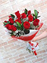 Букет цветов из:  Розы #REPLACE_PRED# Пинеровке